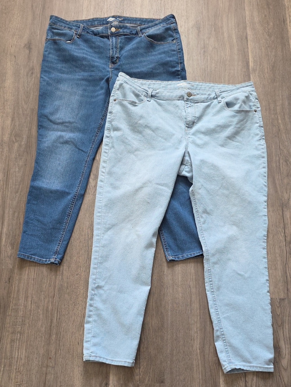 Old Navy Super Skinny Jeans 16 2 Pair Bundle